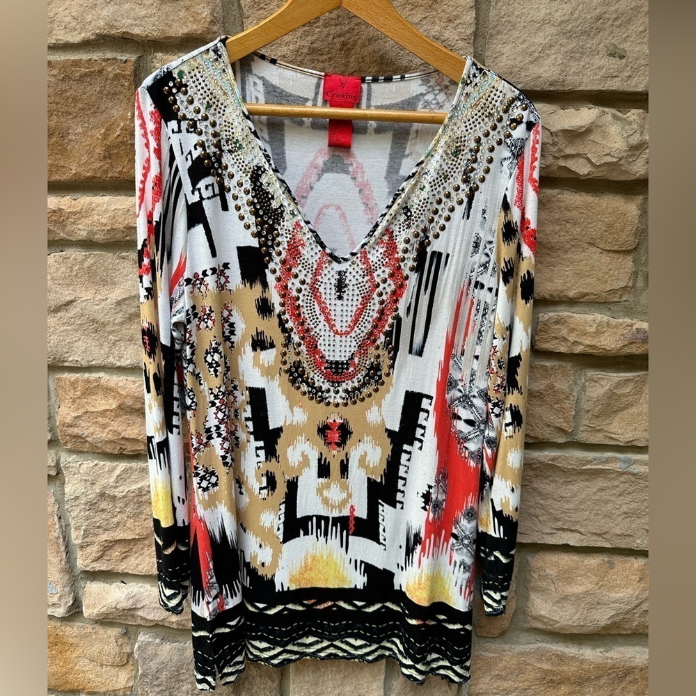 V Christina Deep Vneck w/Stud & Rhinestone embellishments Geometric print EUC XL